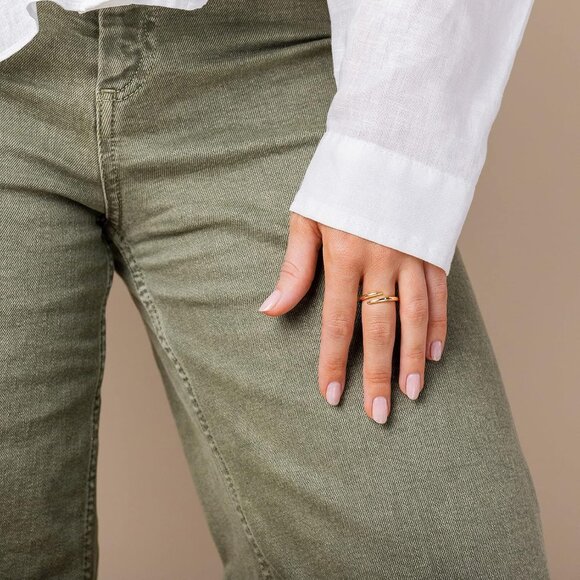 14K Gold Plated Open Twist Eternity Band for Women - Picture 2 of 6